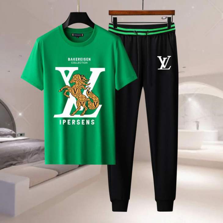 Picture of LV Shirt Pant Suits _SKULVM-4XL11Ln1823375
